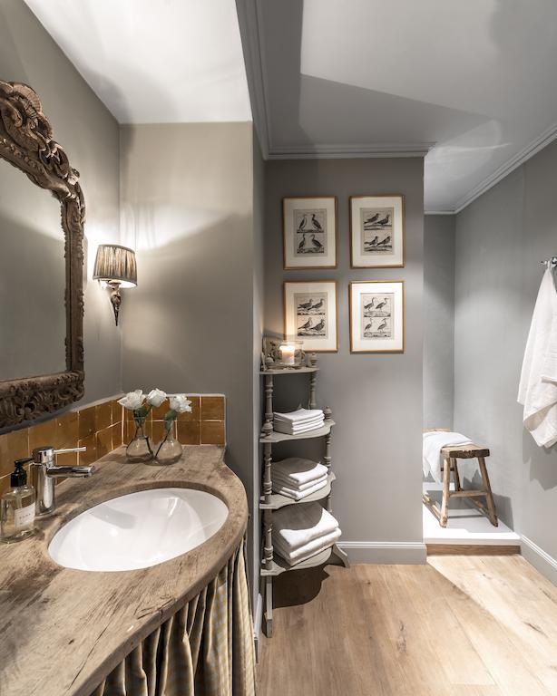 Guesthouse Dijver - Serene Escape In The Heart Of Historic Μπριζ Εξωτερικό φωτογραφία