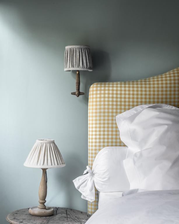 Guesthouse Dijver - Serene Escape In The Heart Of Historic Μπριζ Εξωτερικό φωτογραφία